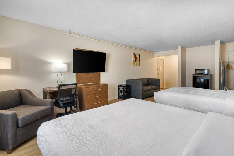 Bedroom 3, Baldwin Inn & Suites, SureStay Collection by Best Western, Hampden