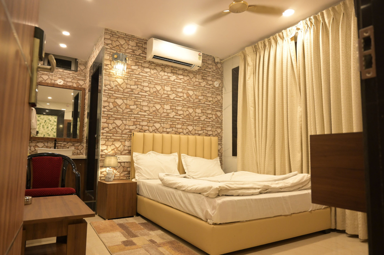 Room 2, Hotel SLR Grand Haven, Ganjam