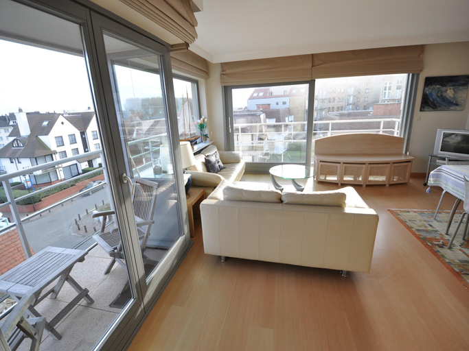 5, Apartment in Belgium With Side Sea View, West-Vlaanderen
