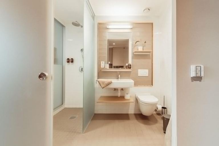 Bathroom 3, Hotel Stucki, Basel