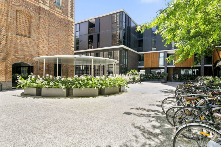 Property grounds, Collingwood Cool 2-bed, Balcony, Gym, Rooftop, Melbourne