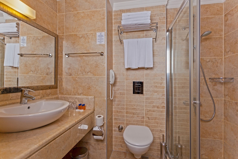 Bathroom 4, Riviera Hotel & Spa, Alanya