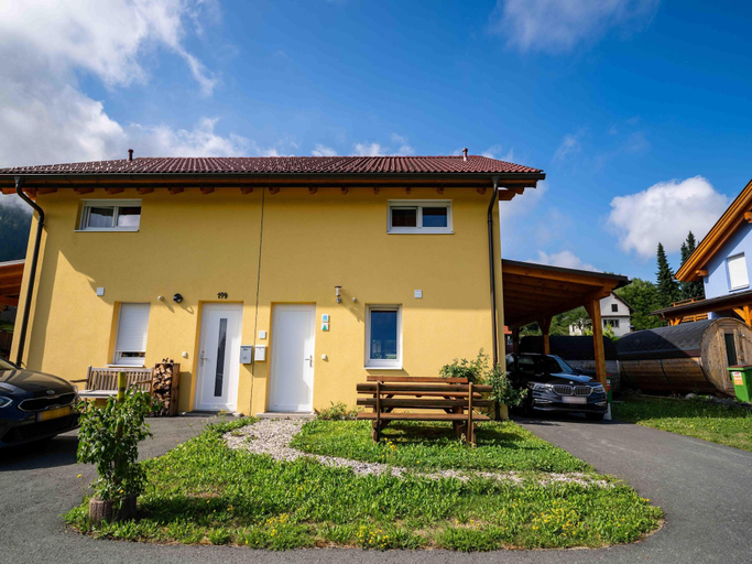 3, Villa with terrace, sauna near the border triangle, Villach Land
