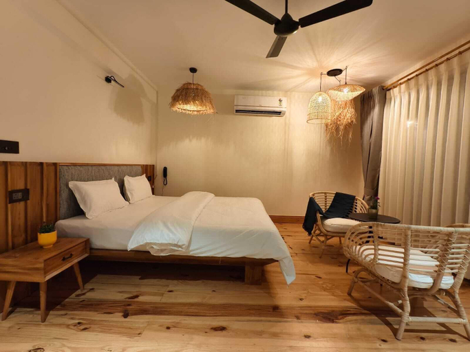 Room 5, Over The World, Nainital