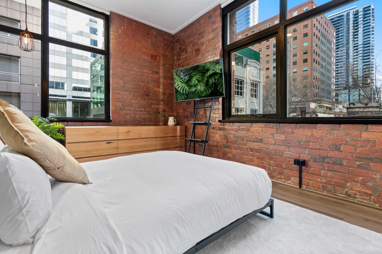 Room 3, 1-bed Warehouse Conversion in Melbourne CBD, Melbourne