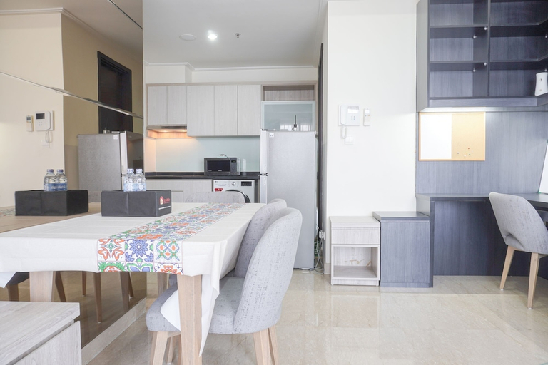 Others 3, Elegant And Comfy 2Br With Private Lift At Menteng Park Apartment, Jakarta Pusat