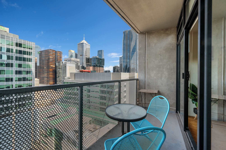 Interior 4, A Spacious 2BR Apt Near Melbourne Central, Melbourne