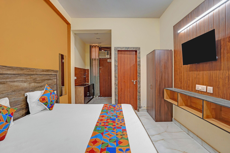 Room 4, Fabhotel Galaxy Greno Celebration, Gautam Buddha Nagar