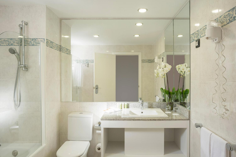 Bathroom 4, Club Jandia Princess, Las Palmas