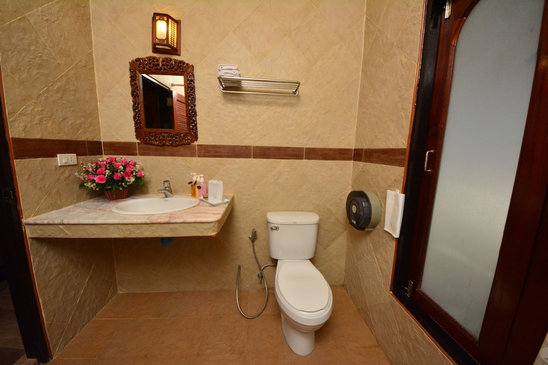 Bathroom 4, Haad Yao Bay View Resort and Spa, Ko Phangan