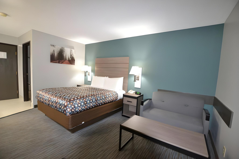 Bedroom 3, Countryside Inn & Suites CB I80/I29., Pottawattamie