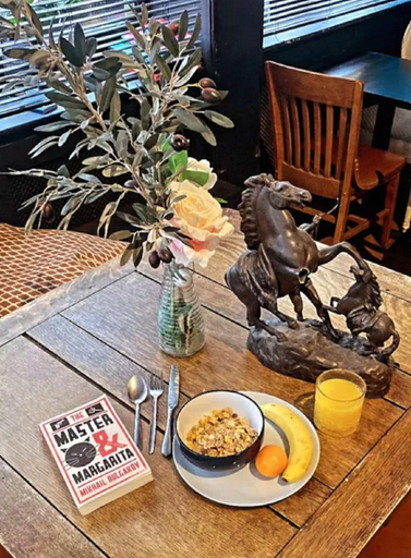 Food & Drinks 5, Bell House Hostel, London