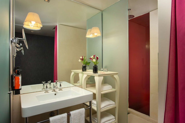 Bathroom 5, NHow Milano, Milano
