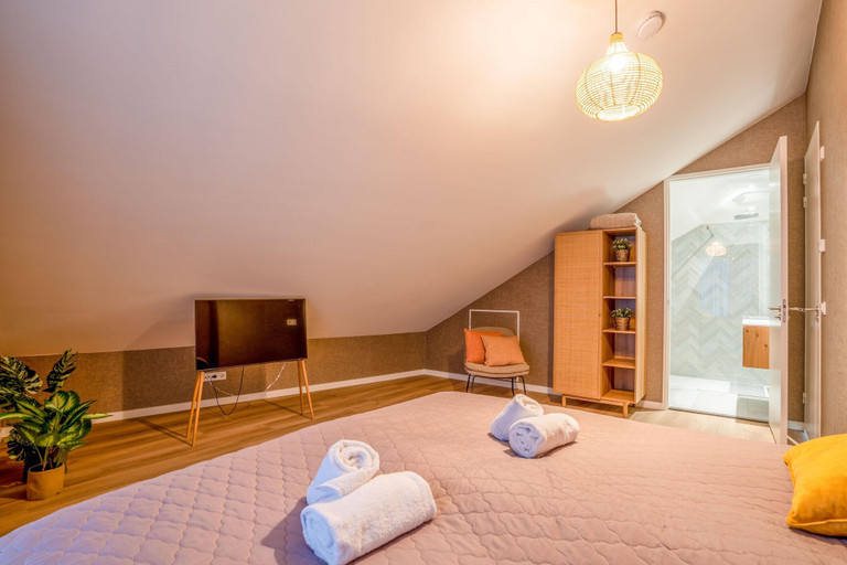 Room 3, Modern, Luxurious and Sustainable Nature Villa, Texel