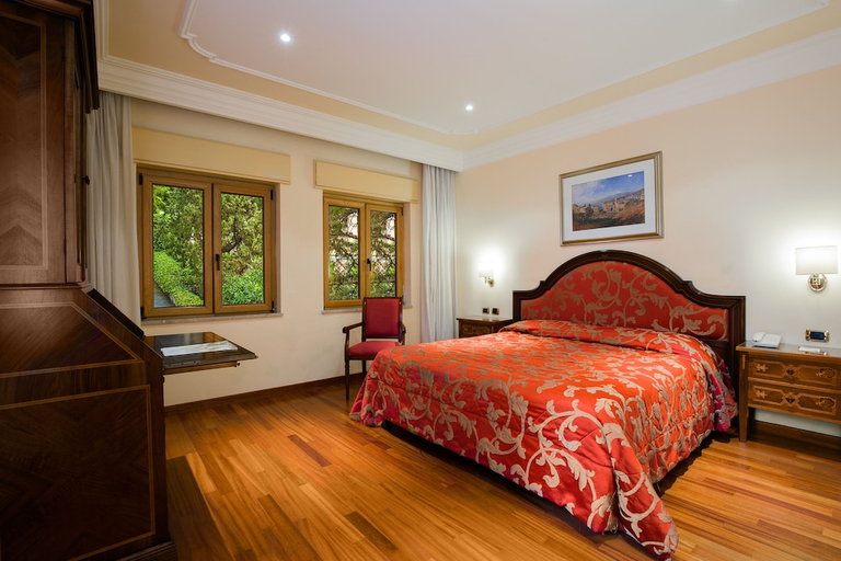 Bedroom 2, Villa Diodoro, Messina