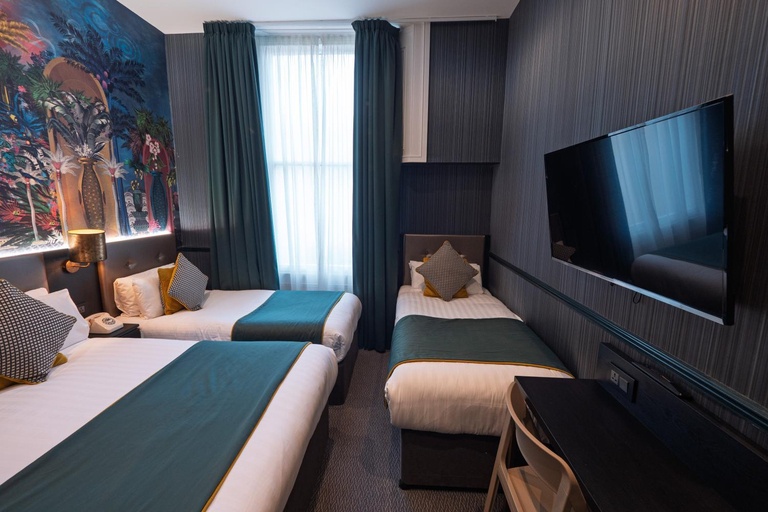 Bedroom 2, Hyde Park Green, London