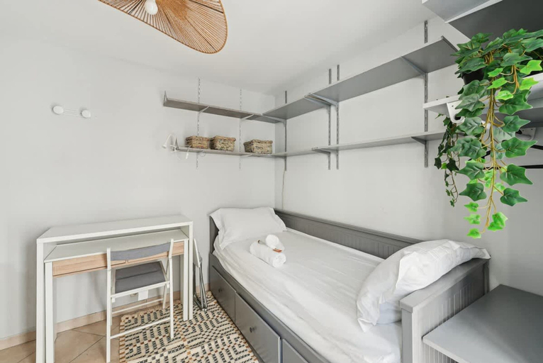 Room 5, Cozy Studio - Rue Saint Maur - Mobility Lease, Paris