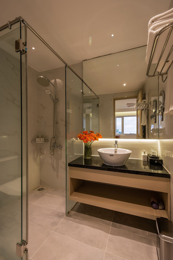 Bathroom 4, Palago Hotel, Binh Thanh District, Bình Thạnh