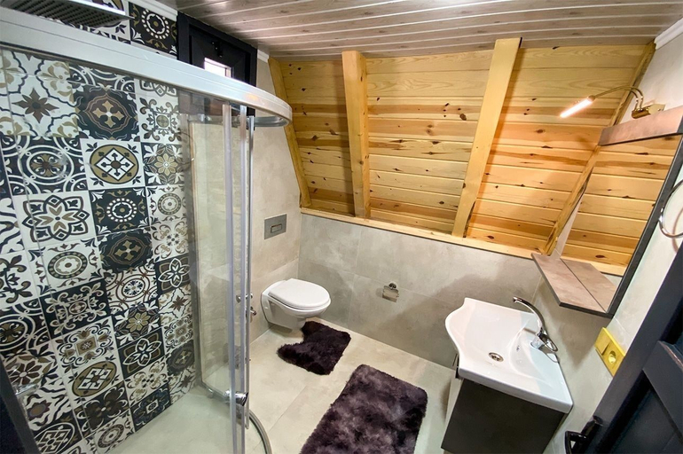 Bathroom 3, Eça Bungalov, Ardeşen