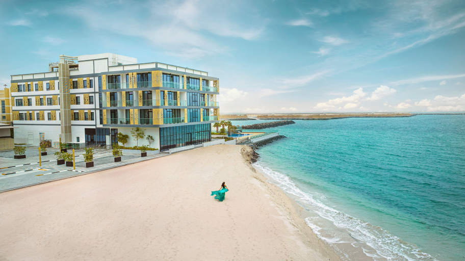 Exterior & Views 1, Beach Bay Hotel Mirfa