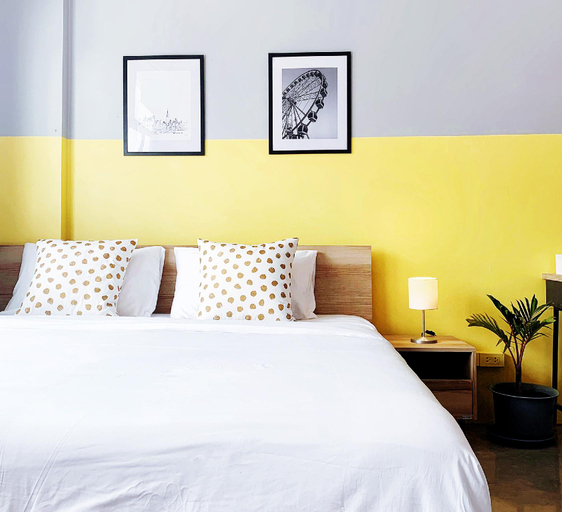 Bedroom 3, into the town, Mueang Krabi