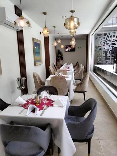 Food & Drinks 4, Isglo Hotel Ikoyi, Eti-Osa