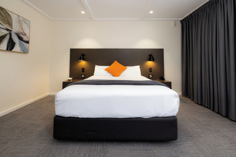 Bedroom 2, Mick O'Shea's, Adelaide