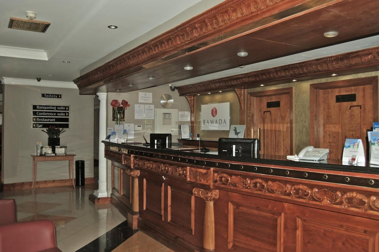 Public Area 2, Savera Hotel South Ruislip, London