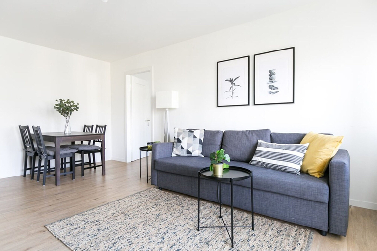 Room 2, Modern Flat w Netflix Balcony top Location, Luzern