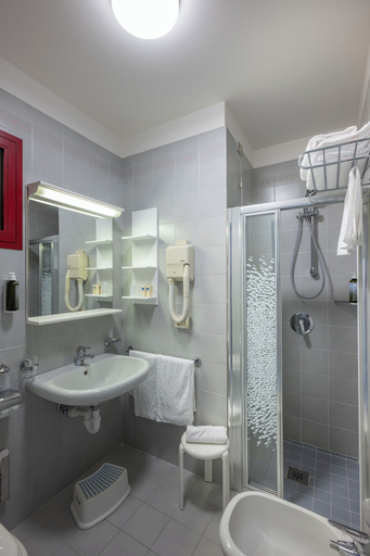 Bathroom 5, Aparthotel Imperial, Venezia