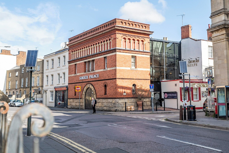 Exterior & Views 2, Strozzi Palace Suites by Mansley, Gloucestershire