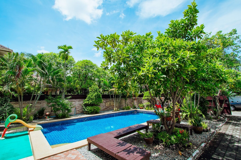 Sport & Beauty 5, Private Residence Hosted by Sasithorn, Bang Lamung
