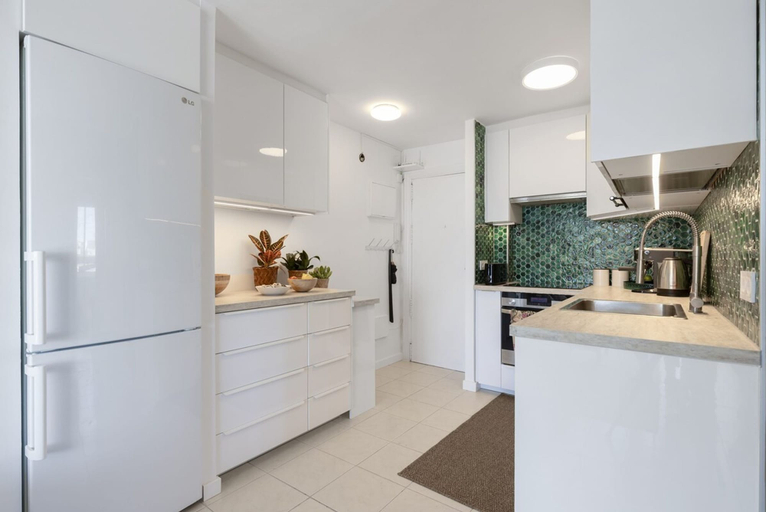 Room 2, Central Apartment with Seaview Terrace and Pool, Málaga