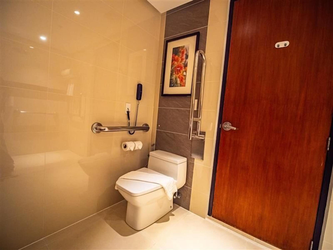 Bathroom 5, Best Western Plus The Ivywall Hotel - Palawan, Puerto Princesa City