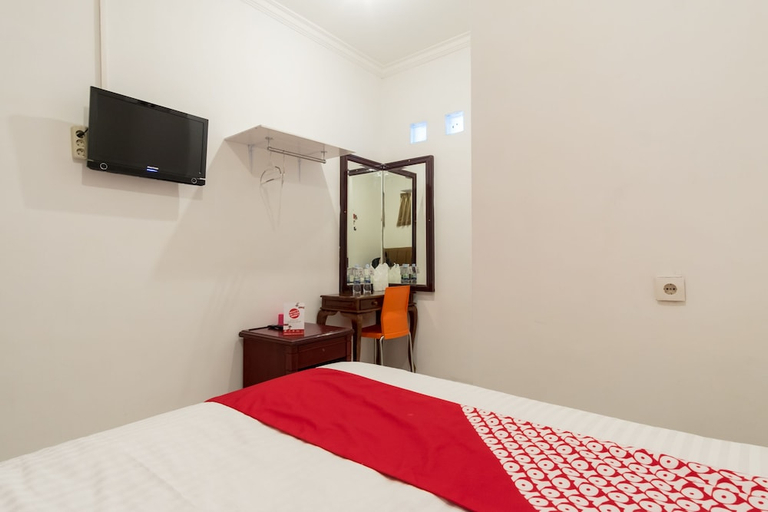 Bedroom 2, Hotel O Titipapan Residence, Medan