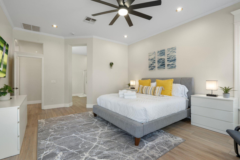 Room 4, Dublin in Gilbert With 4 Bedrooms and 2 Bathrooms, Maricopa
