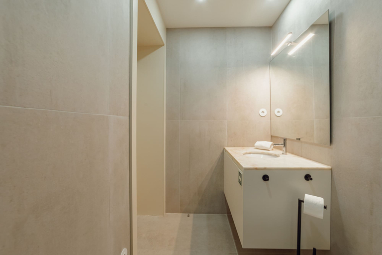Room 3, Gaia Premium E Apartment by Vacationy, Vila Nova de Gaia