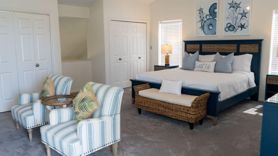 Bedroom 3, Upscale & Spacious Home - Renovated - Pool, Cameron