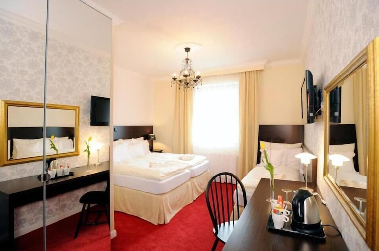 Others 3, Pytloun Design Hotel, Liberec