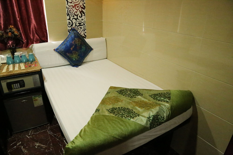 Bedroom 2, Australian Guest House, Kowloon
