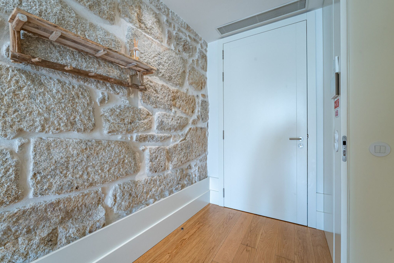 Room 5, Nomad s Lux - 1bdr The Secret Corner, Porto
