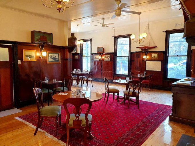Food & Drinks, Point Lonsdale Guest House, Queenscliffe