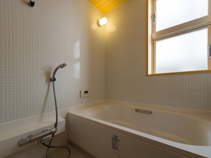 Bathroom 4, アクアパレス北谷 by コルディオプレミアム, Chatan