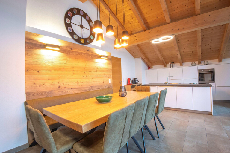 Others 5, Luxury apartment in Brixen, Kitzbühel