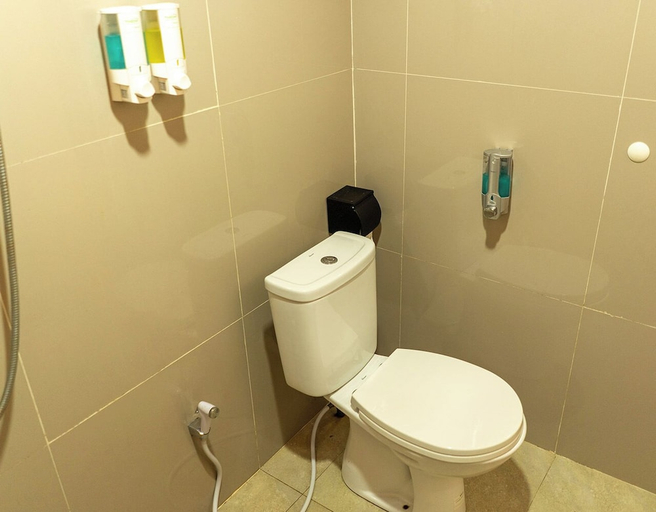 Bathroom 1, Torau Resort, Poso