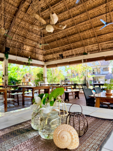 Food & Drinks 5, Maritoni Bali Suites & Villas, Bauang