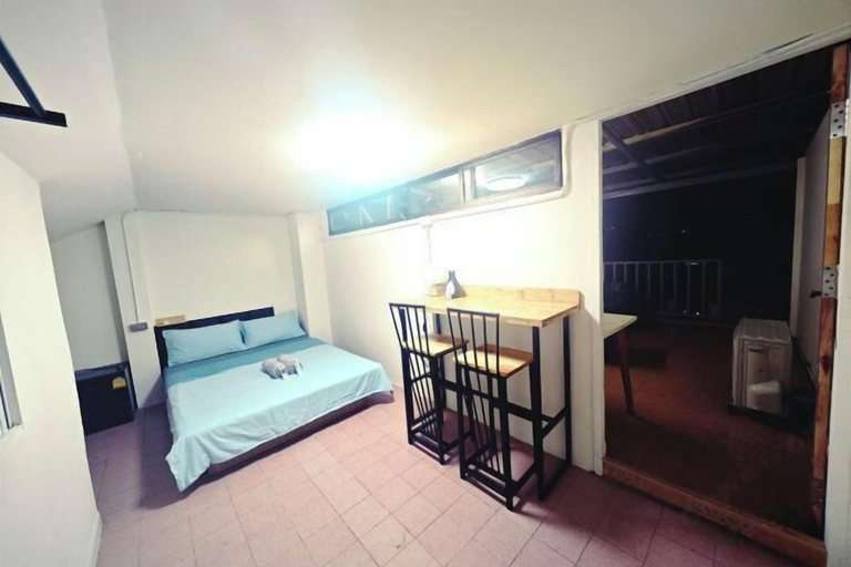 Bedroom 1, Panda Lodge Home Stay, Phra Nakhon