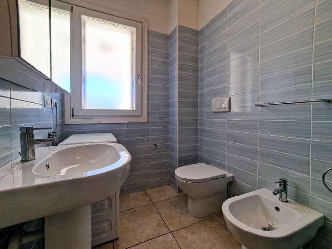 Bathroom 3, Recently built flat in a family-friendly residence, Venezia