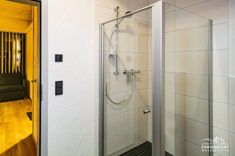 Bathroom 4, Feriendorf Wasserkuppe, Fulda