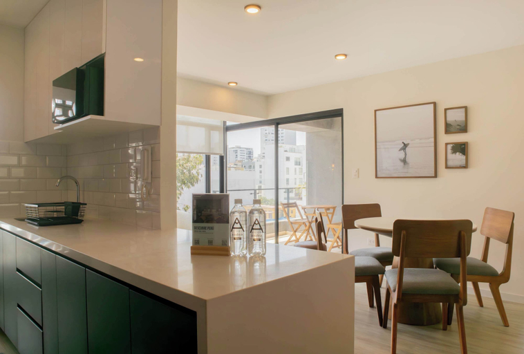 Room 4, w Modern Cozy 3BR w Terrace in Miraflores, Lima